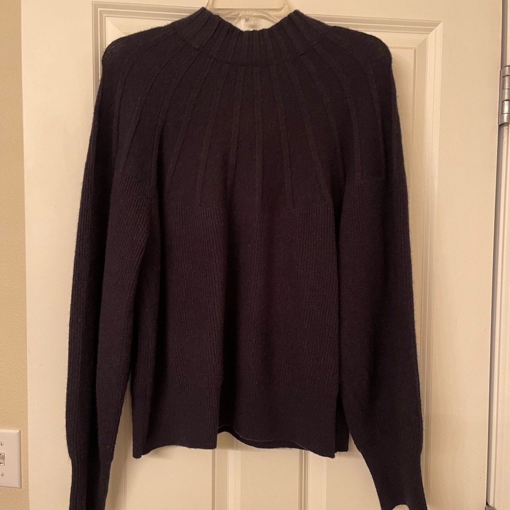 NWT Anthropologie sweater with scarf tie